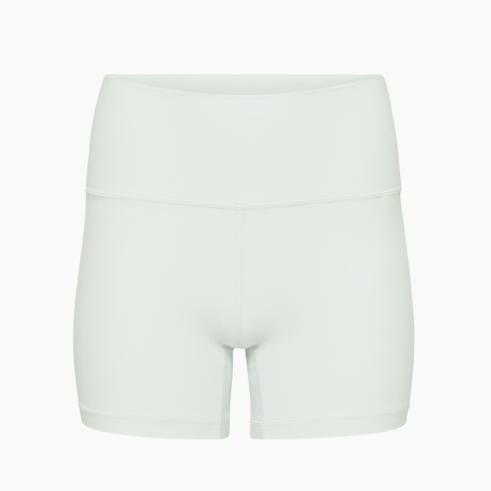 NWT Aritzia New Cheeky Hi-Rise 5" Short Sweat-wicking high-rise